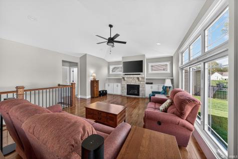 54761 Salem Farms Court Osceola IN 46561