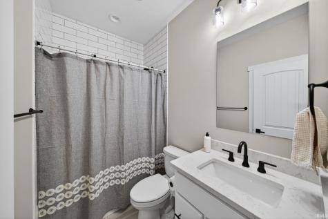 54761 Salem Farms Court Osceola IN 46561