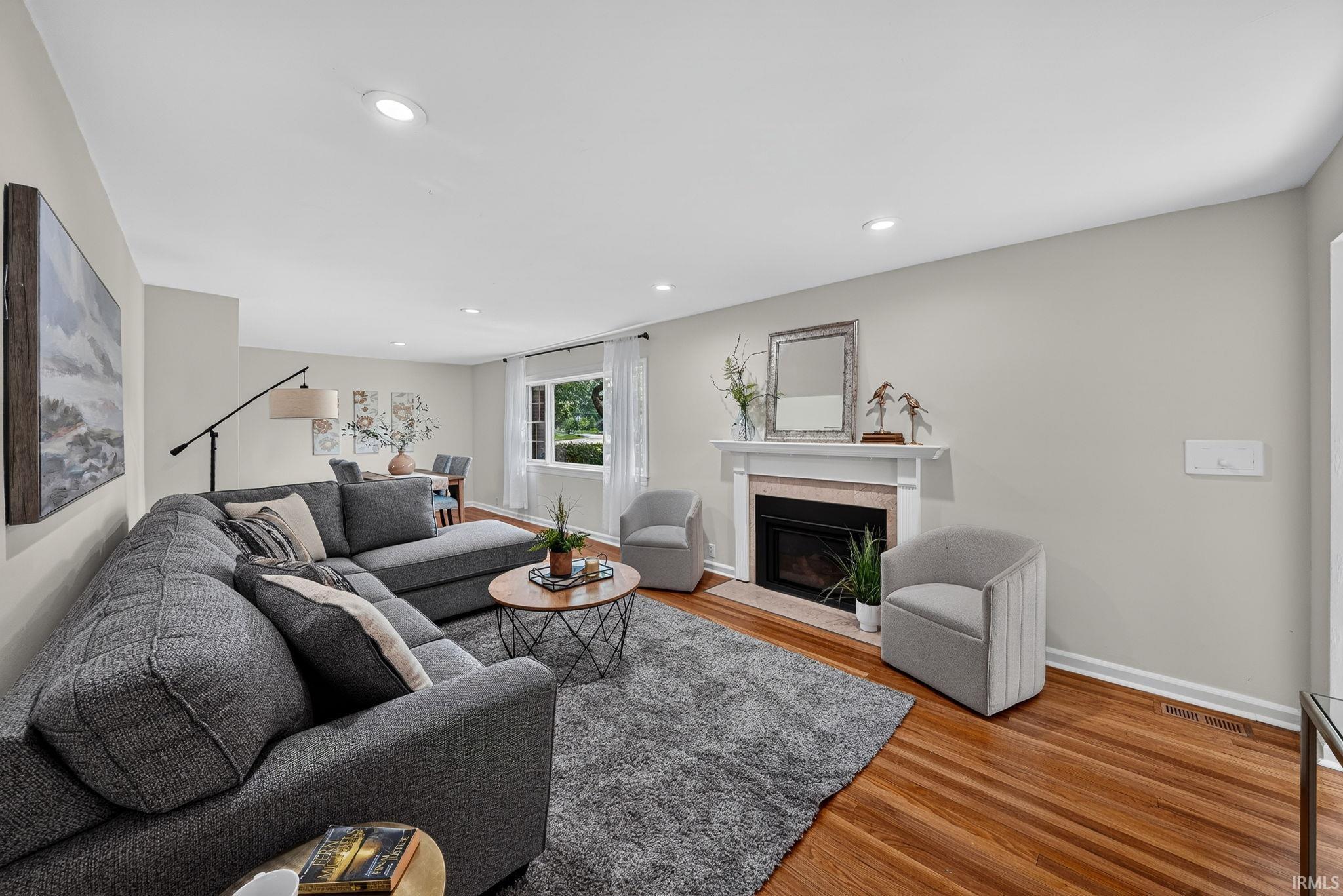 534 N Coquillard Drive South Bend IN 46617