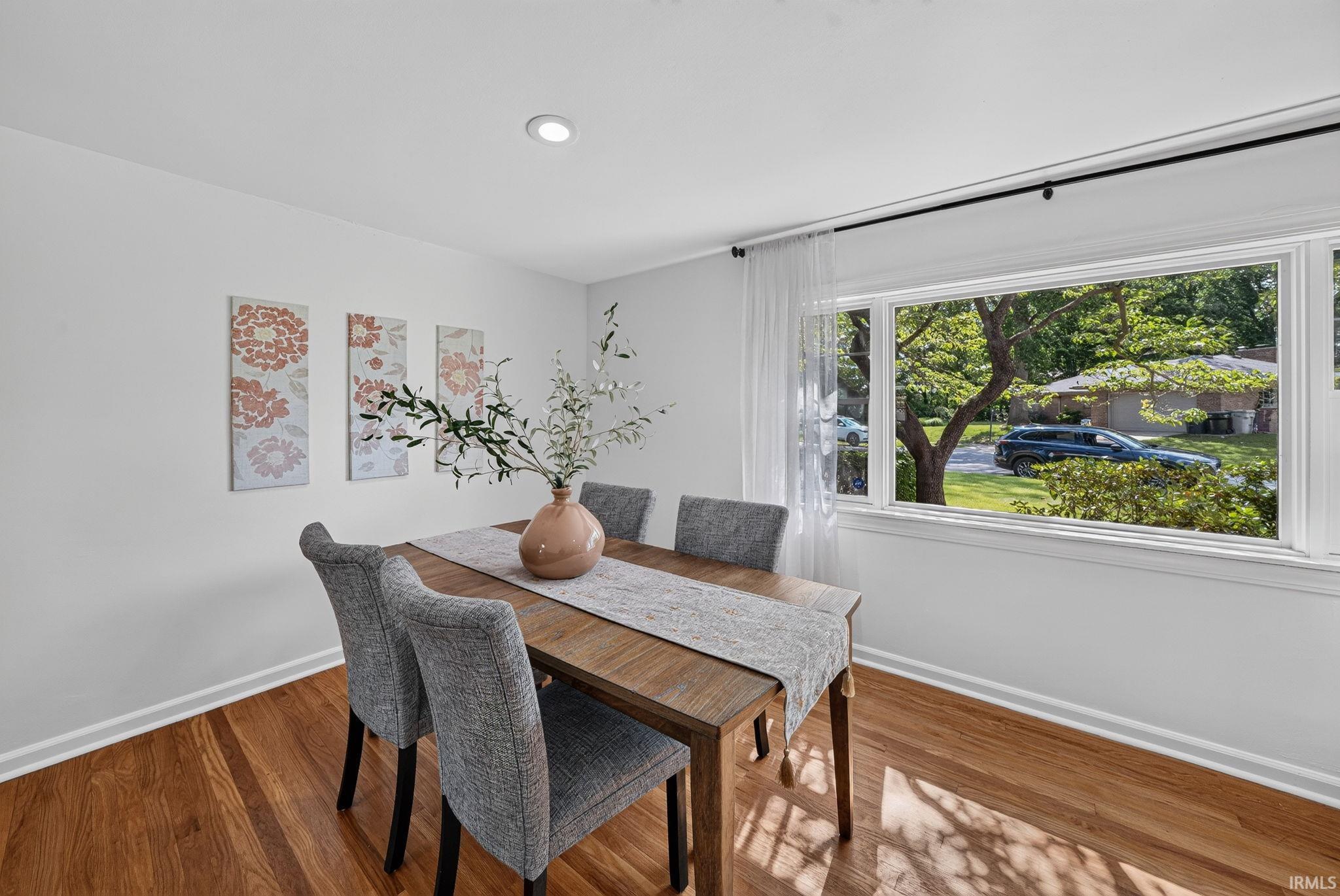 534 N Coquillard Drive South Bend IN 46617