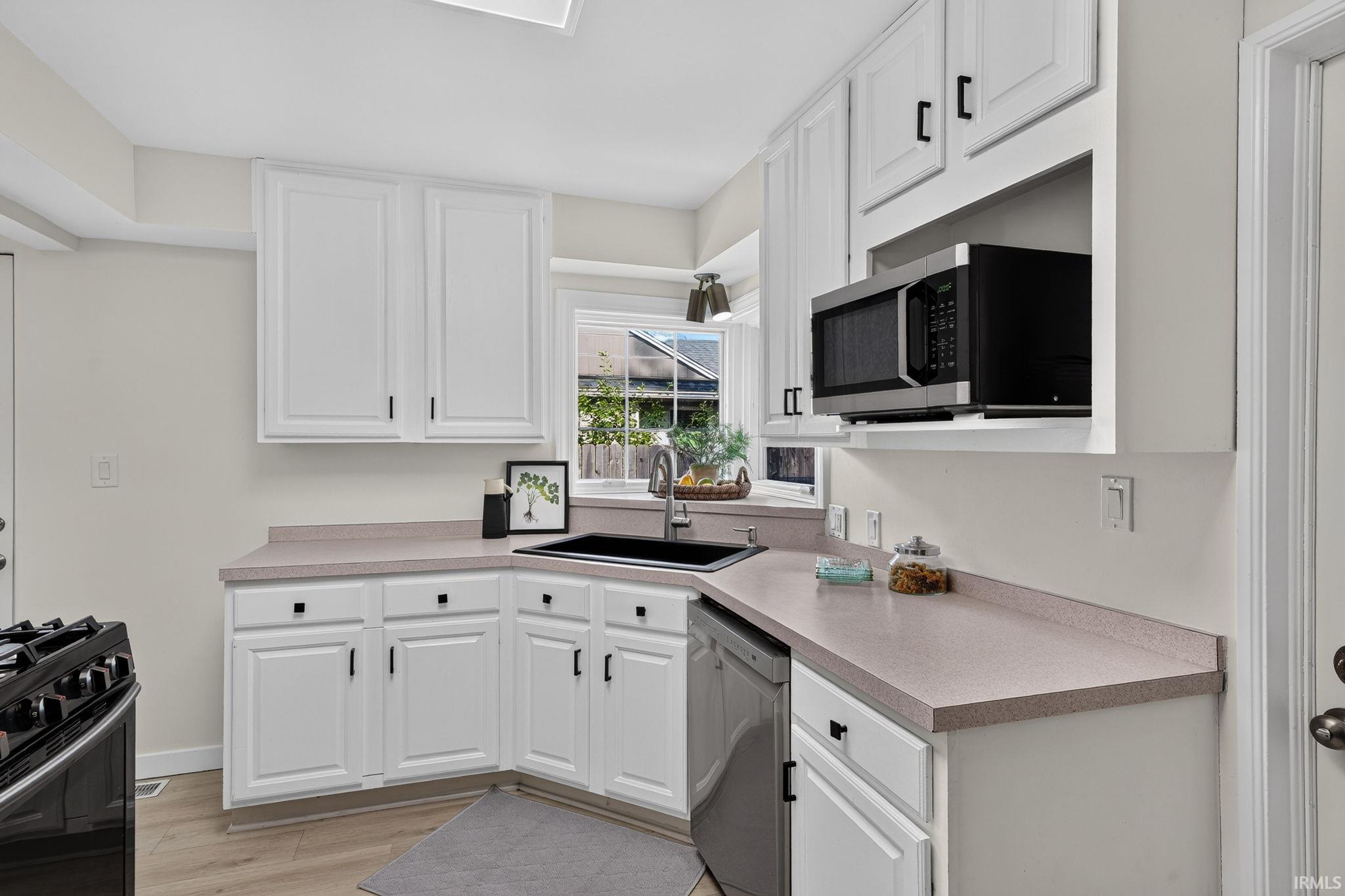 534 N Coquillard Drive South Bend IN 46617