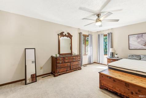 18840 Cedar Mill Court South Bend IN 46637