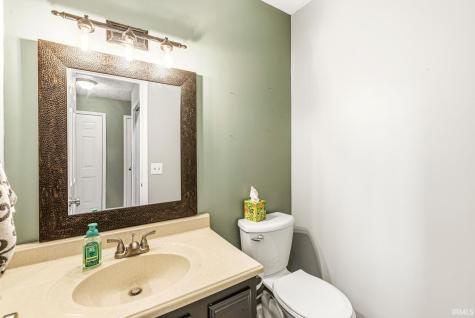 18840 Cedar Mill Court South Bend IN 46637