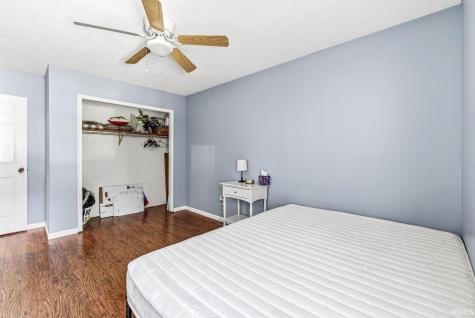 18840 Cedar Mill Court South Bend IN 46637