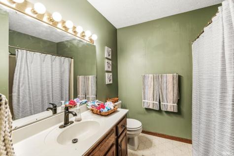 18840 Cedar Mill Court South Bend IN 46637