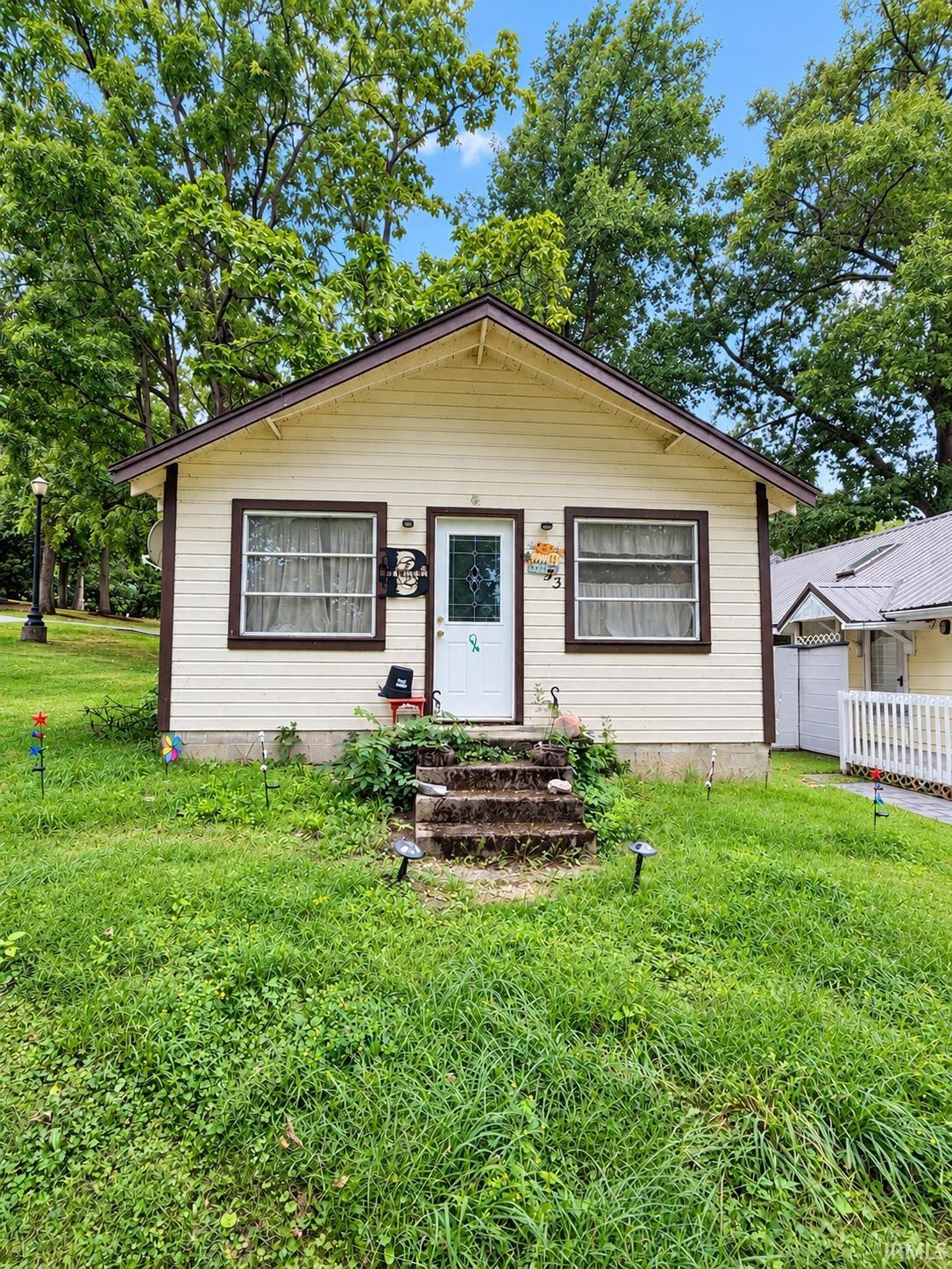 1033 S Martz Street Syracuse IN 46567