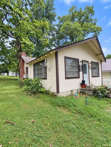 1033 S Martz Street Syracuse IN 46567