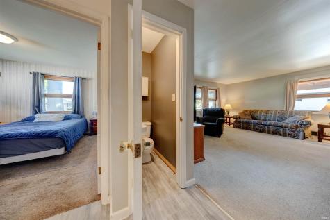 6612 E Oak Street Evansville IN 47715
