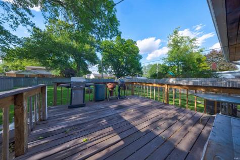 6612 E Oak Street Evansville IN 47715