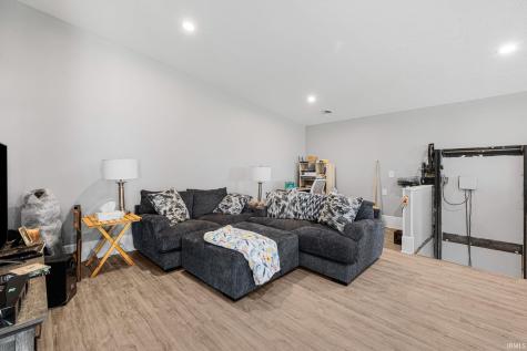 8796 S Us 231 Brookston IN 47923