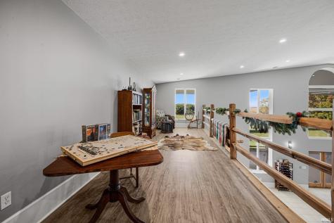 8796 S Us 231 Brookston IN 47923