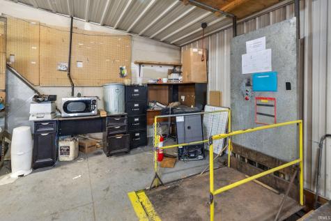 8796 S Us 231 Brookston IN 47923