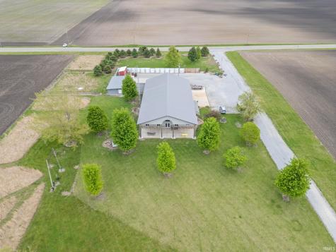 8796 S Us 231 Brookston IN 47923