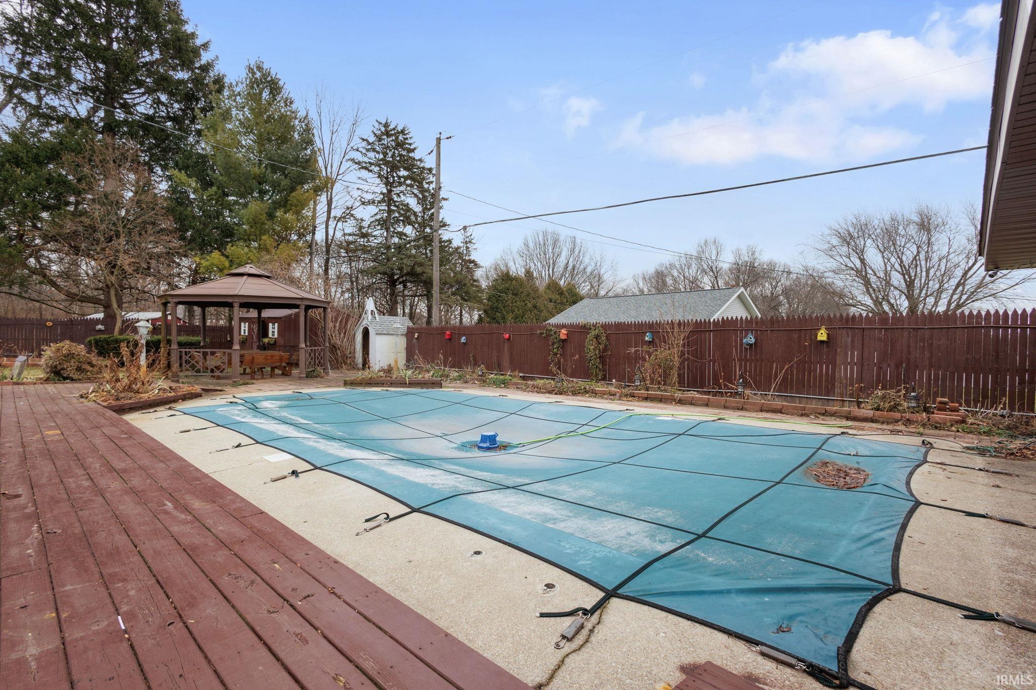 525 W Wayne Street Middlebury IN 46540
