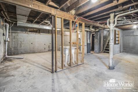 236 E Fox Street South Bend IN 46613