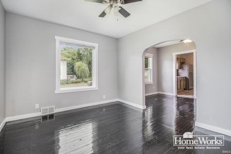 236 E Fox Street South Bend IN 46613