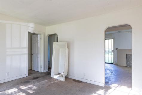 4818 Hanna Street Fort Wayne IN 46806