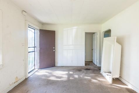 4818 Hanna Street Fort Wayne IN 46806