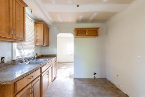 4818 Hanna Street Fort Wayne IN 46806