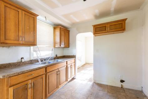 4818 Hanna Street Fort Wayne IN 46806