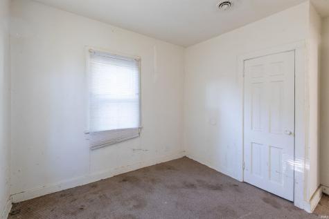 4818 Hanna Street Fort Wayne IN 46806