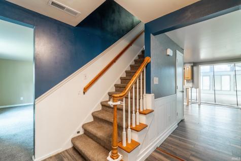 5502 Vance Avenue Fort Wayne IN 46815