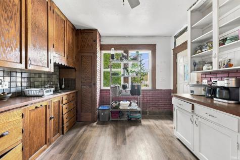 1202 E Wayne Street Fort Wayne IN 46803