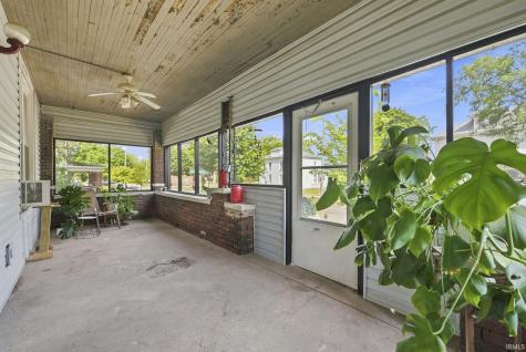 1202 E Wayne Street Fort Wayne IN 46803