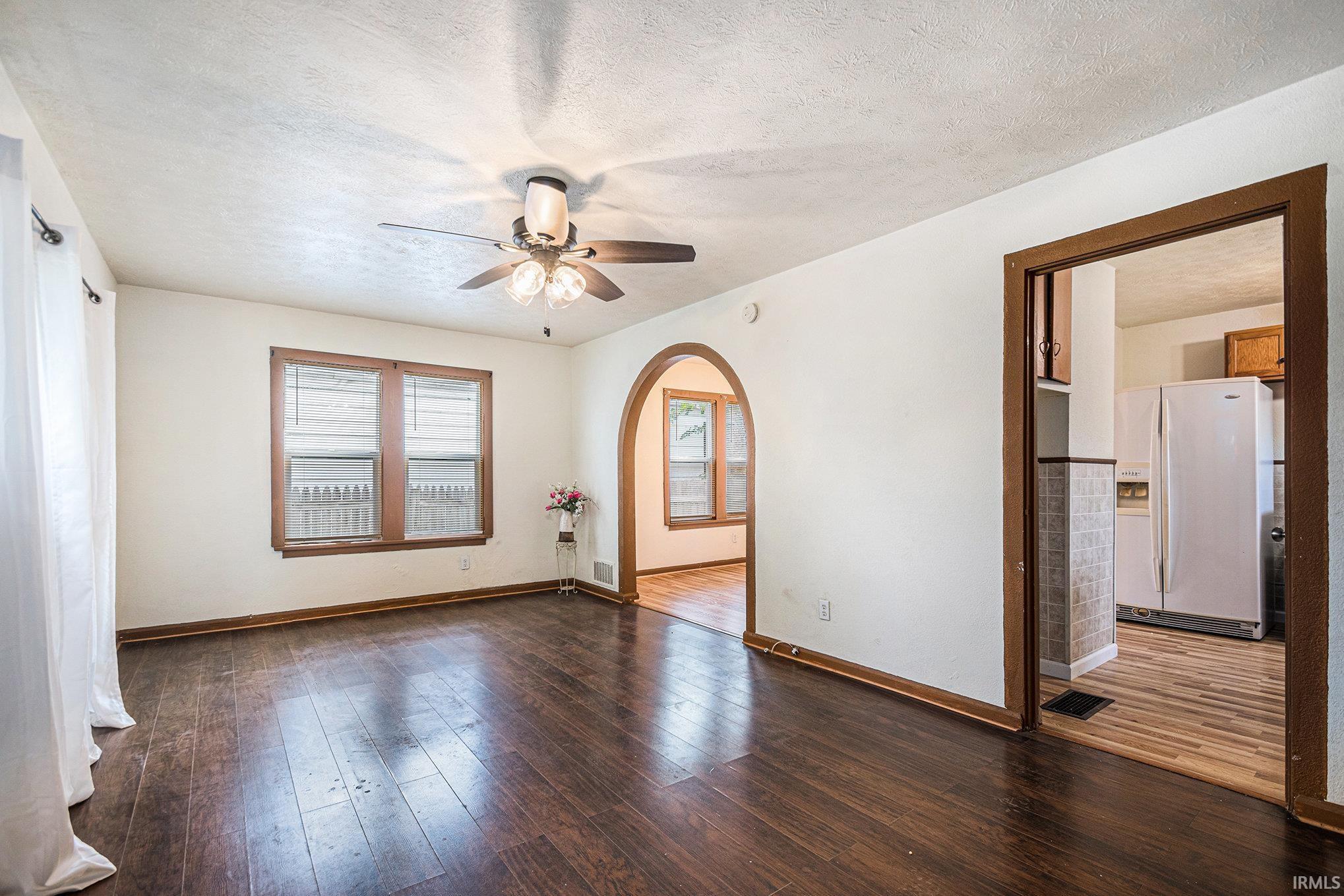 1601 Magnolia Street South Bend IN 46613