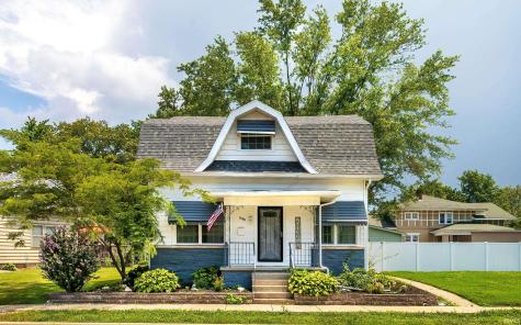 608 N Main Street Bicknell IN 47512