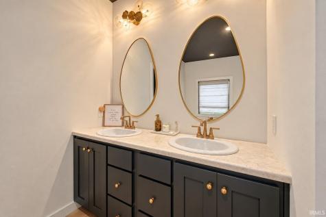 5 Creekside Lane Wabash IN 46992