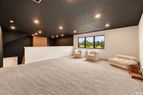 5 Creekside Lane Wabash IN 46992