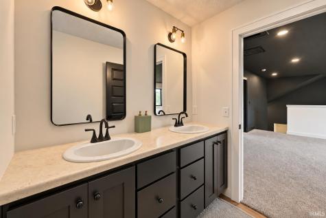 5 Creekside Lane Wabash IN 46992