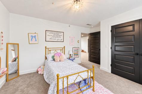 5 Creekside Lane Wabash IN 46992