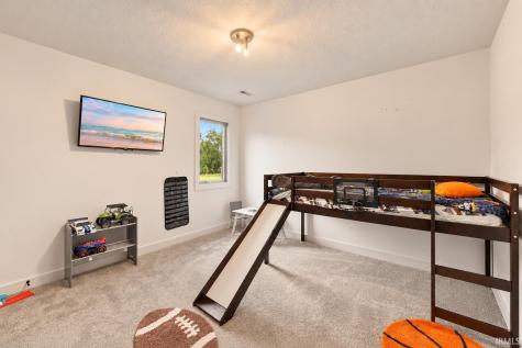 5 Creekside Lane Wabash IN 46992