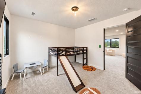 5 Creekside Lane Wabash IN 46992