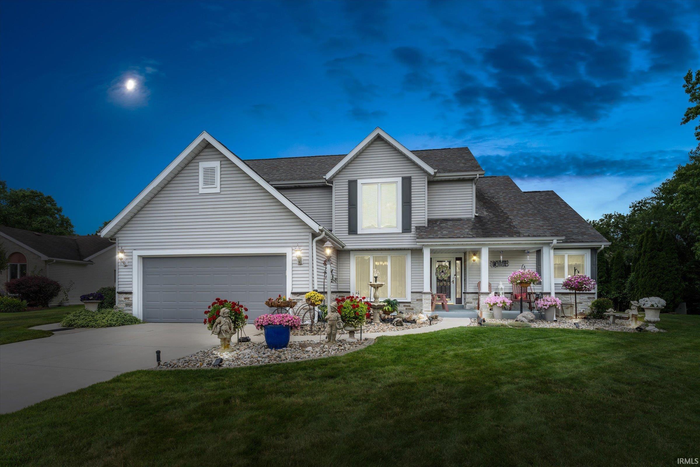 1033 Hermitage Drive South Bend IN 46614