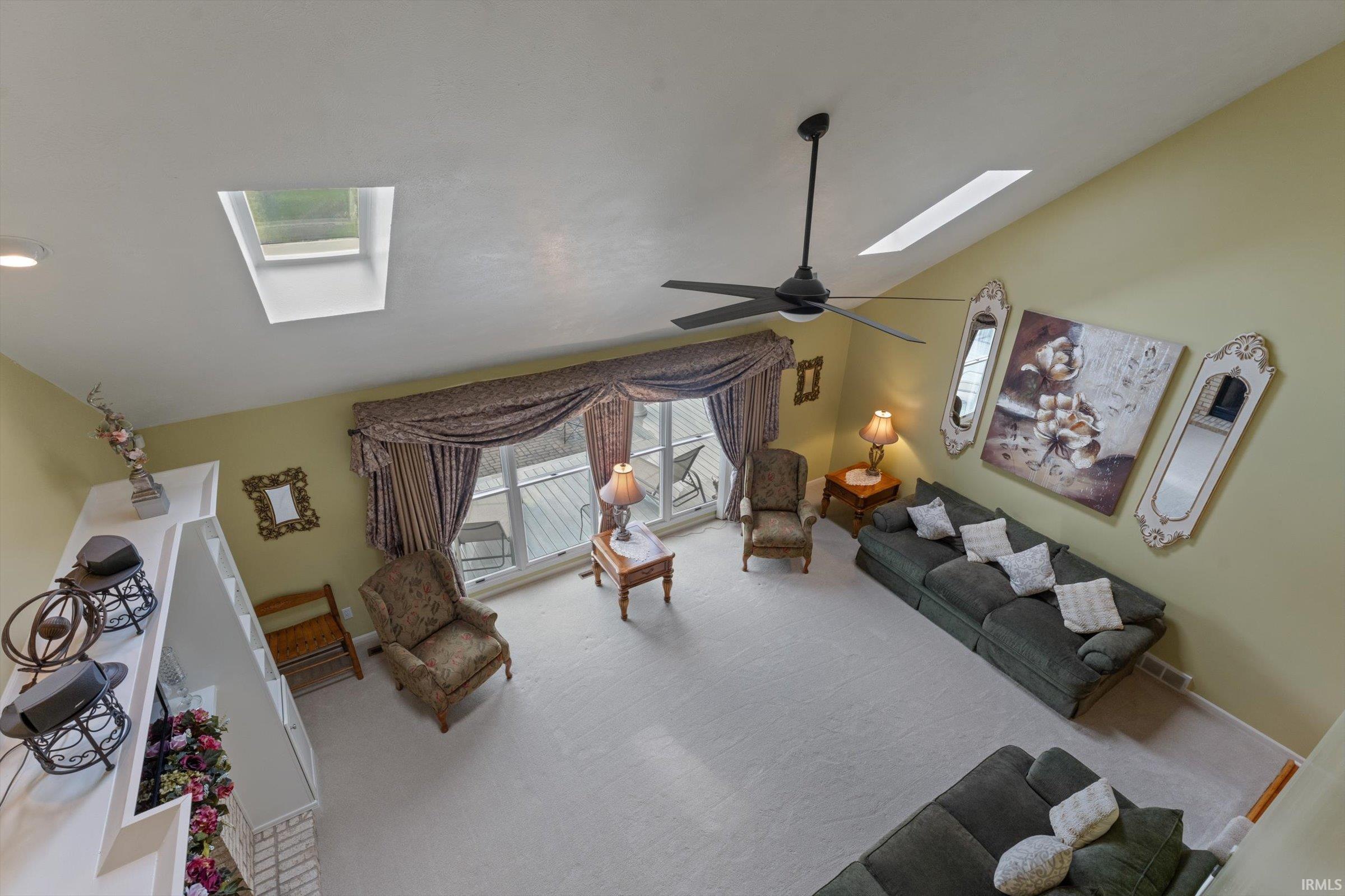 1033 Hermitage Drive South Bend IN 46614