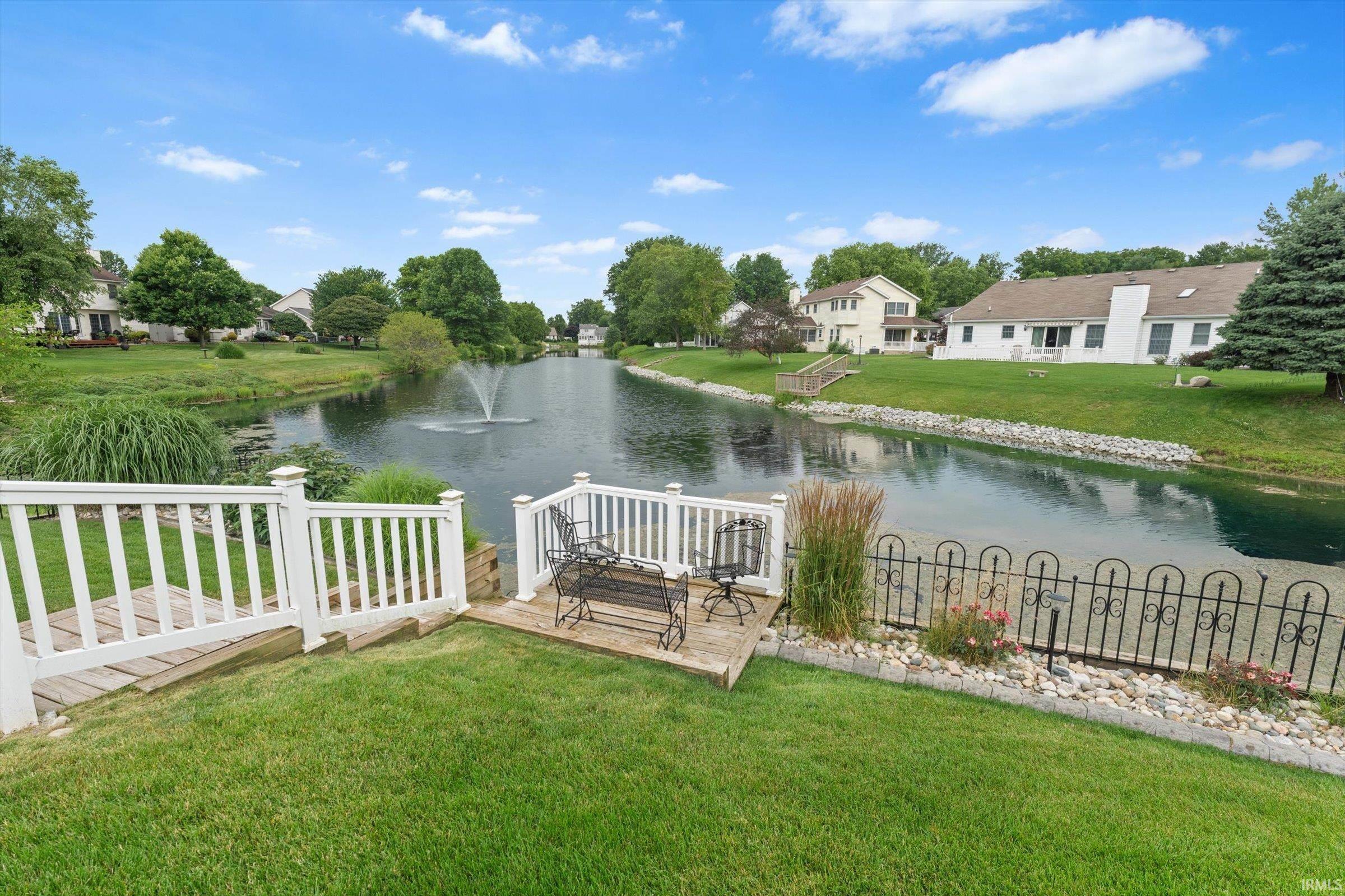 1033 Hermitage Drive South Bend IN 46614