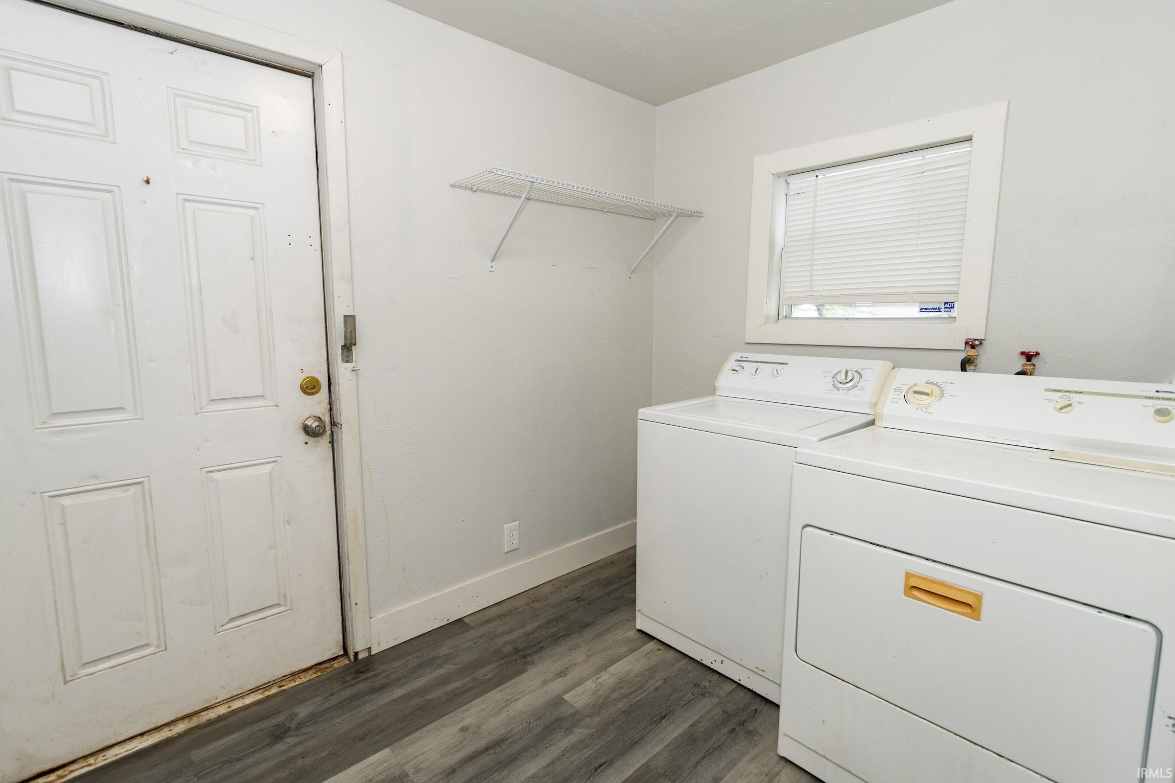 1131 Johnson Street South Bend IN 46628