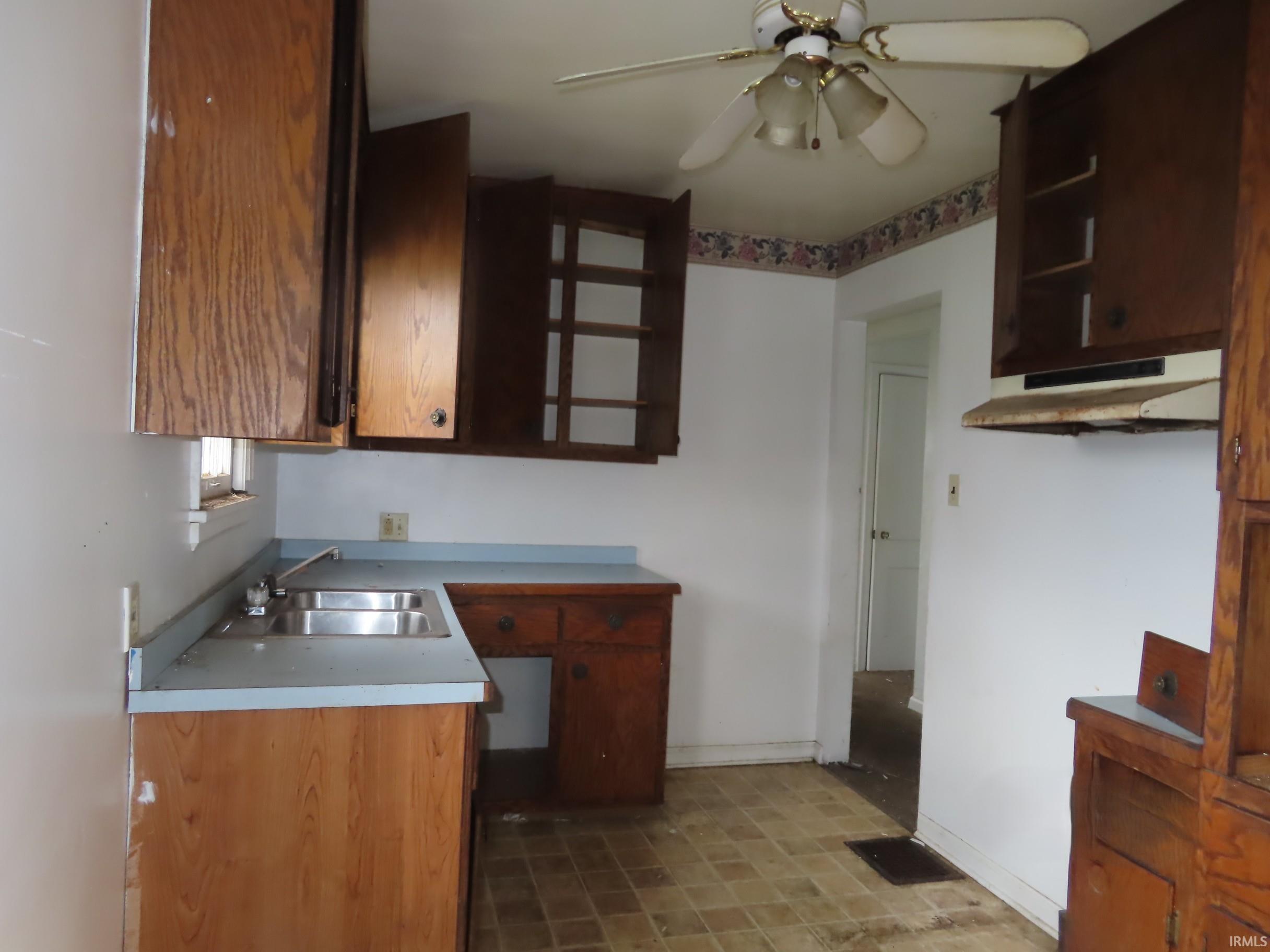 1321 Eclipse Place South Bend IN 46628
