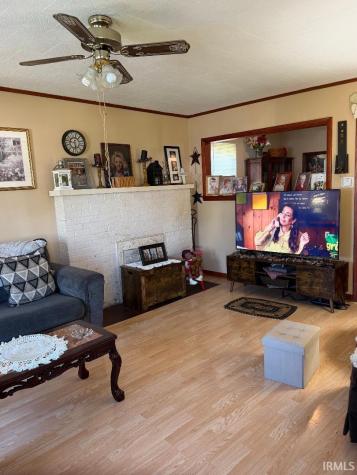 339 NE 9 Street Linton IN 47441