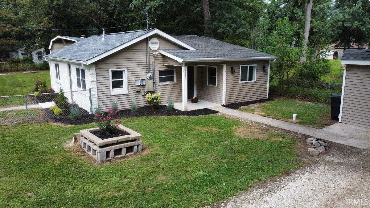 26051 Lakeview Drive Elkhart IN 46514