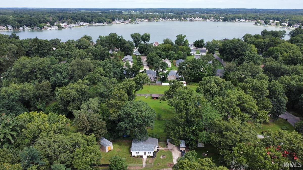 26051 Lakeview Drive Elkhart IN 46514