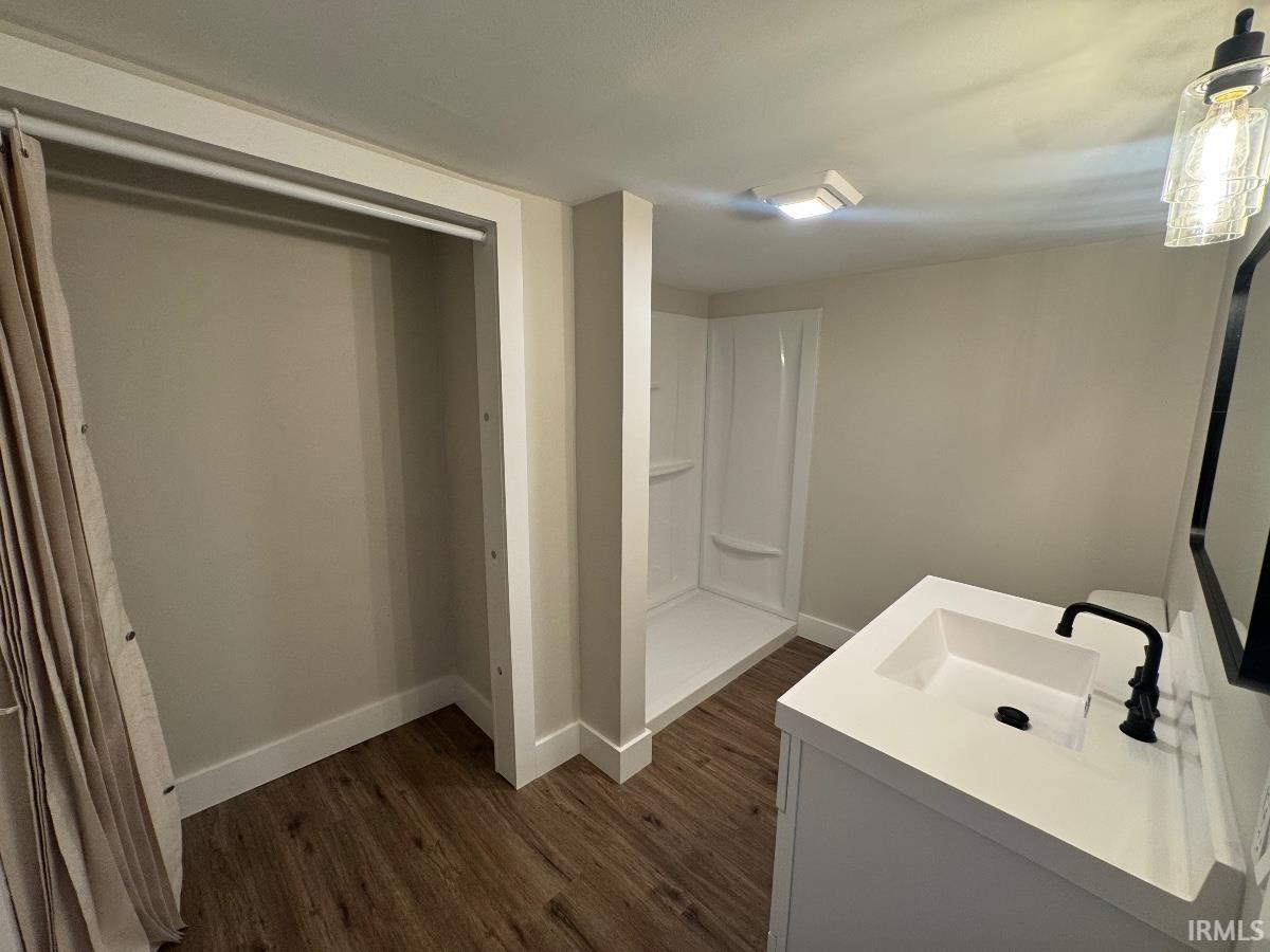 26051 Lakeview Drive Elkhart IN 46514