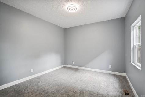 508 Delphi Avenue Frankfort IN 46041