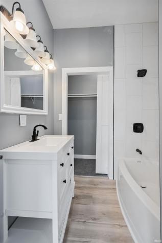 508 Delphi Avenue Frankfort IN 46041