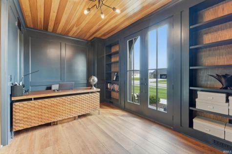 405 E Basalt Drive Huntertown IN 46748