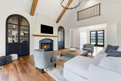 405 E Basalt Drive Huntertown IN 46748