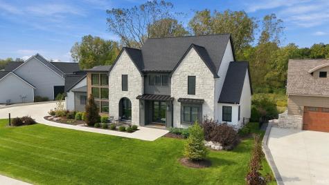 405 E Basalt Drive Huntertown IN 46748